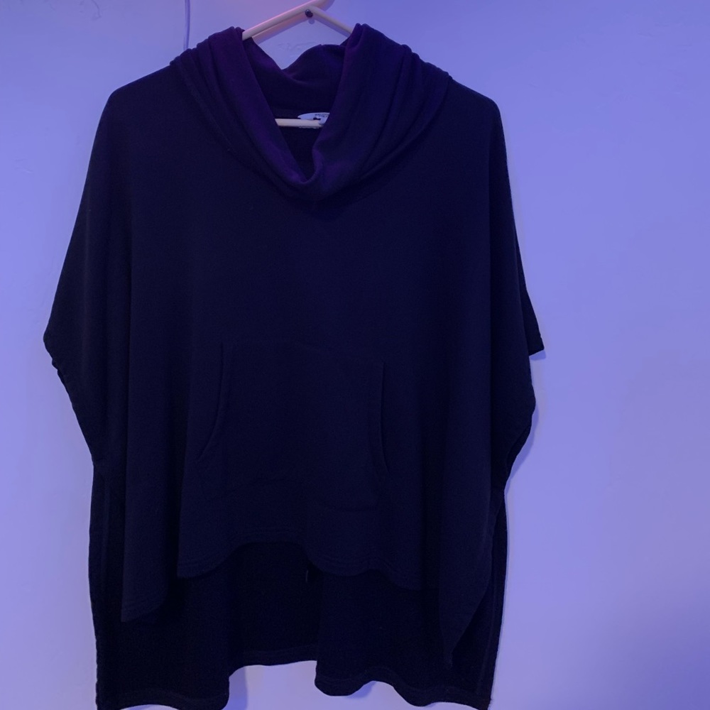 Steve Madden blouse
